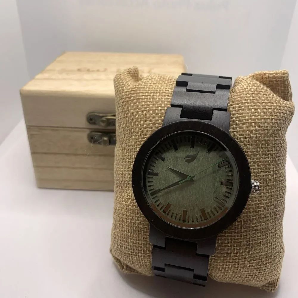 Eco Nisi Men's Brown Wooden Analog Green Dial Quartz Genuine Wrist Watch YR77